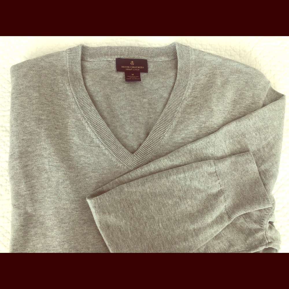 Men’s Brooks Brothers Classic V Neck - NWOT